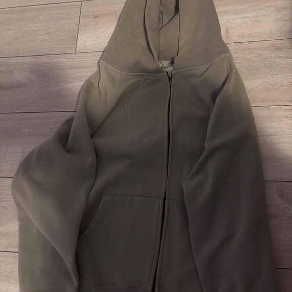 Essentials FOG zipped hoodie - Picture 3 of 3